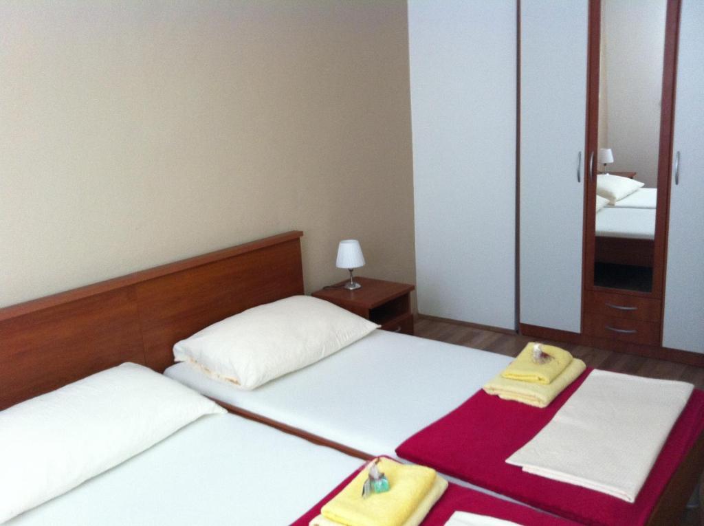 Apartments Husanovic Mokosica Bilik gambar